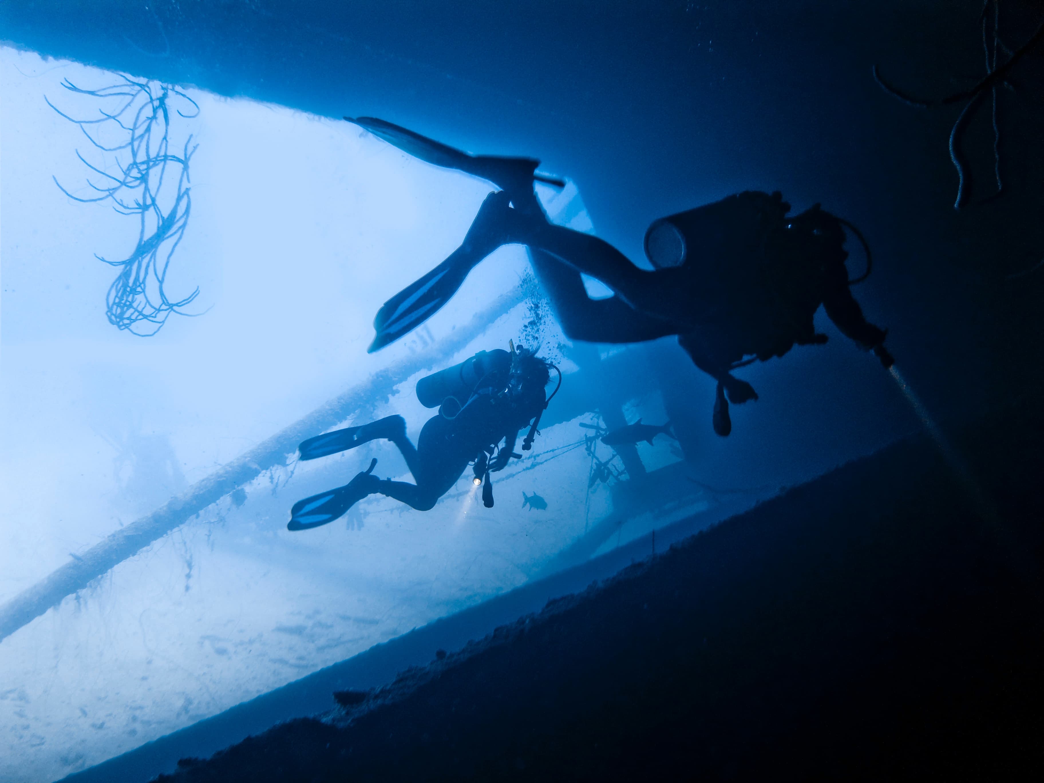 Exploring the oceans - with the best components